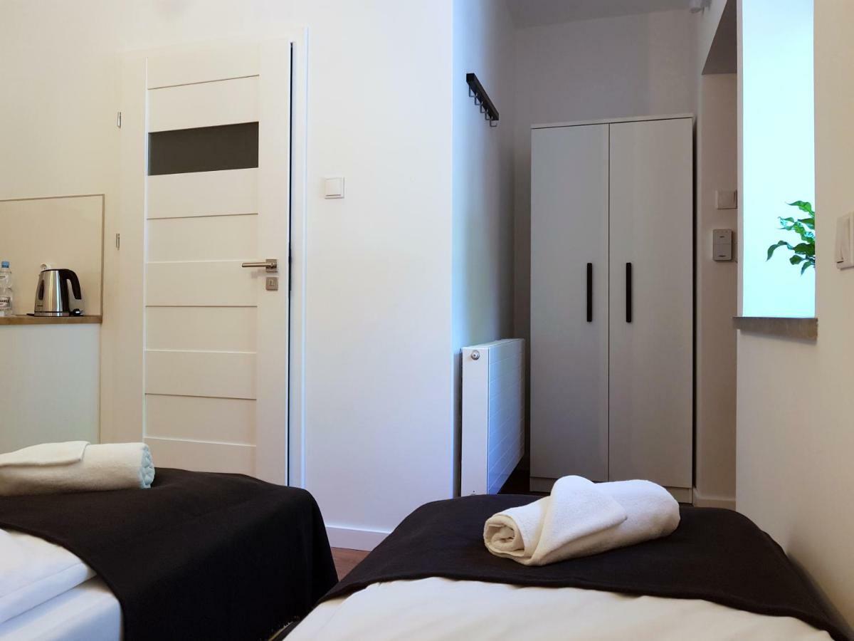 Apartamenty METRO Targówek Varsóvia Exterior foto