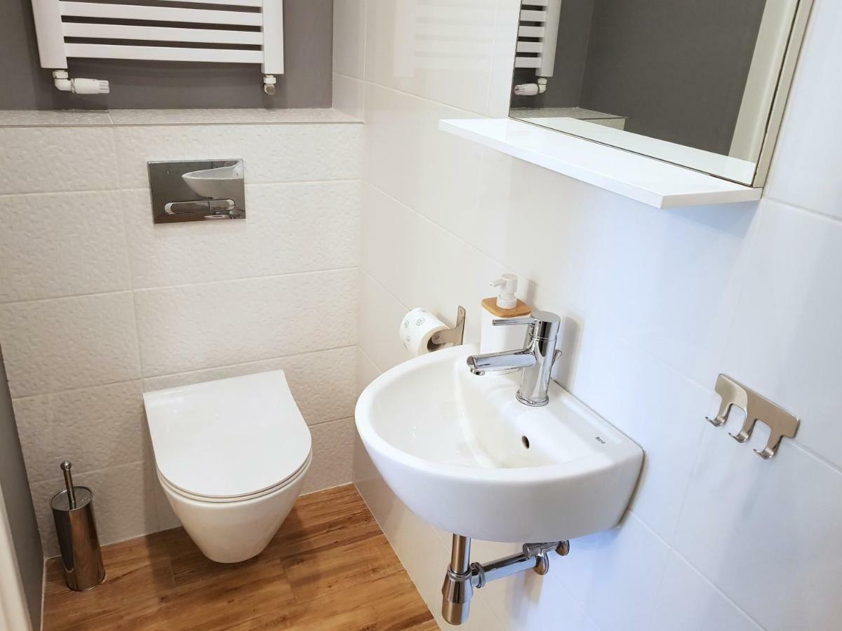 Apartamenty METRO Targówek Varsóvia Exterior foto